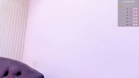 Snapshot of renataruiz_rr chatting on January 23, 2025, 6:03 pm online show from January 23, 2025, 6:03 pm