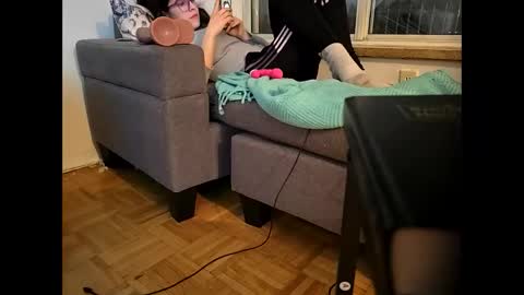 Melisa Couple online show from March 3, 2025, 3:19 am