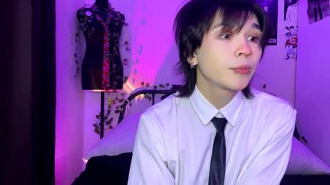 Snapshot of rennuts chatting on February 3, 2025, 2:34 pm rennuts online show from February 3, 2025, 2:34 pm