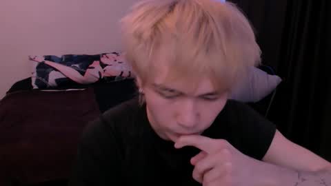 rennuts online show from March 14, 2026, 6:52 am