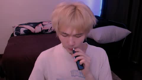 rennuts online show from March 17, 2026, 7:23 am