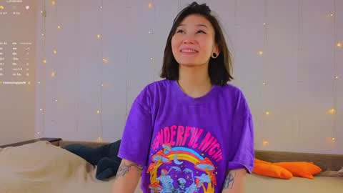 Snapshot of renochka chatting on January 17, 2025, 6:47 am renochka online show from January 17, 2025, 6:47 am