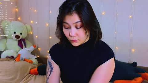 Snapshot of renochka chatting on February 7, 2025, 1:43 pm renochka online show from February 7, 2025, 1:43 pm