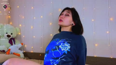 Snapshot of renochka chatting on February 7, 2025, 4:46 pm renochka online show from February 7, 2025, 4:46 pm