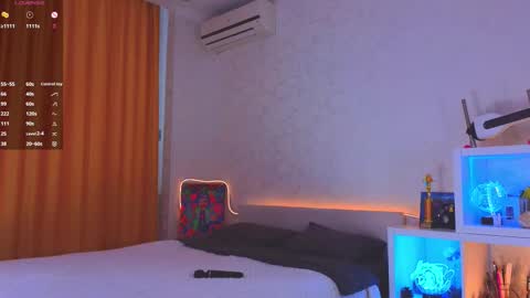 Snapshot of renochka chatting on November 9, 2025, 7:17 am renochka online show from November 9, 2025, 7:17 am