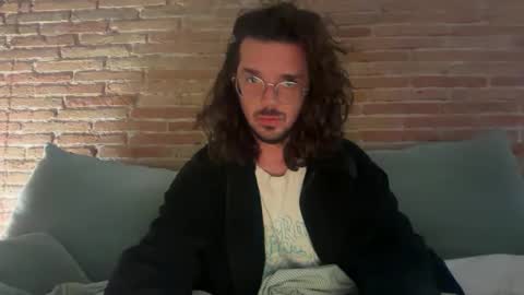 Renzo online show from April 3, 2026, 2:09 am