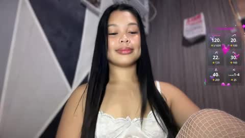 Snapshot of respectme0923 chatting on May 9, 2026, 12:49 am HAZEL online show from May 9, 2026, 12:49 am