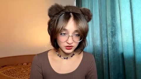 Carolina online show from March 19, 2026, 4:27 am