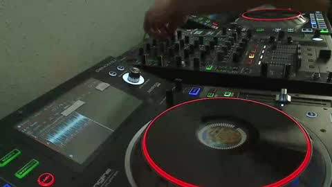 Snapshot of reticuli chatting on October 2, 2025, 8:49 pm GearPorn online show from October 2, 2025, 8:49 pm