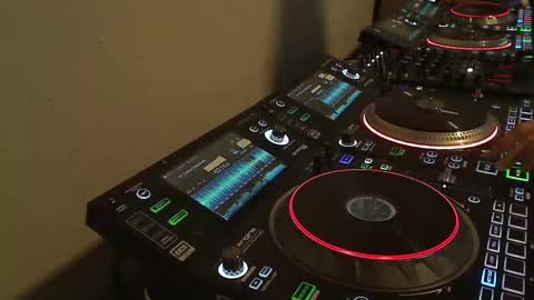 Snapshot of reticuli chatting on October 25, 2025, 8:58 pm GearPorn online show from October 25, 2025, 8:58 pm