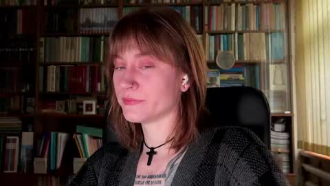 Rie online show from May 31, 2026, 3:47 am