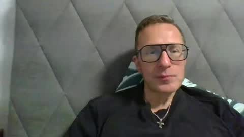 Snapshot of revierloewe chatting on July 31, 2026, 9:36 pm Jonas online show from July 31, 2026, 9:36 pm