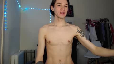 Snapshot of rexxx_erection chatting on January 10, 2025, 7:46 am Eugene online show from January 10, 2025, 7:46 am