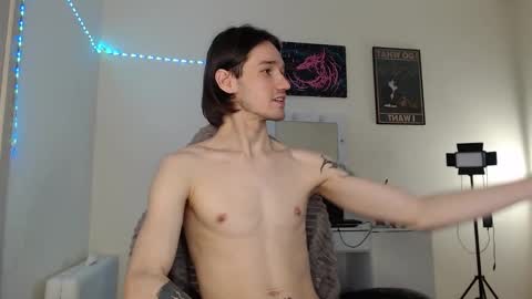 Snapshot of rexxx_erection chatting on February 25, 2025, 12:36 am Eugene online show from February 25, 2025, 12:36 am