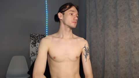 Snapshot of rexxx_erection chatting on September 19, 2025, 8:20 pm Eugene online show from September 19, 2025, 8:20 pm