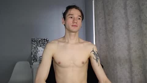 Snapshot of rexxx_erection chatting on November 2, 2025, 12:07 pm Eugene online show from November 2, 2025, 12:07 pm