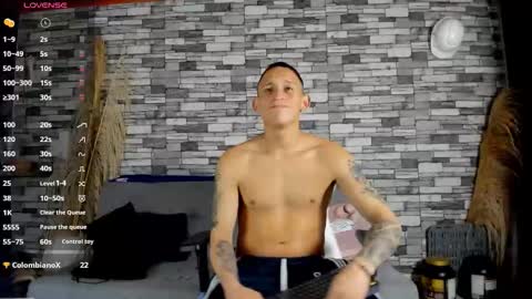 reymasterhot online show from October 2, 2025, 1:12 am