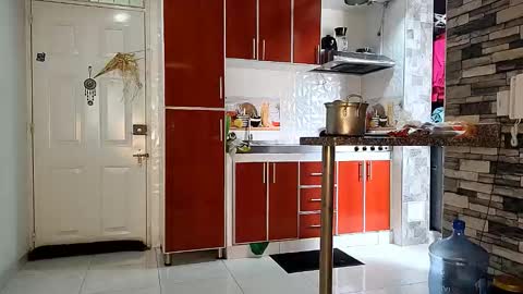 reymasterhot online show from March 12, 2026, 6:14 pm