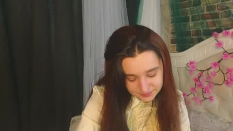 Snapshot of reynaedge chatting on May 28, 2026, 8:00 am reynaedge online show from May 28, 2026, 8:00 am