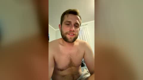reyver94 online show from June 16, 2026, 7:49 pm