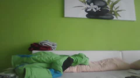 Snapshot of rezik34cz chatting on January 20, 2025, 1:32 pm rezik34cz online show from January 20, 2025, 1:32 pm