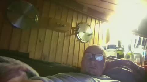 Snapshot of rezznova chatting on January 18, 2026, 5:00 am Joe online show from January 18, 2026, 5:00 am