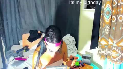 ROBERTA online show from December 21, 2025, 12:40 am