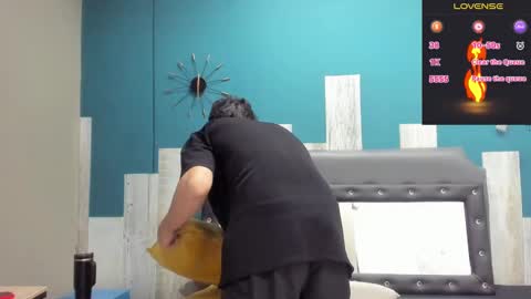 Snapshot of rhaegal_hot chatting on January 23, 2025, 6:56 pm Rhaegal online show from January 23, 2025, 6:56 pm