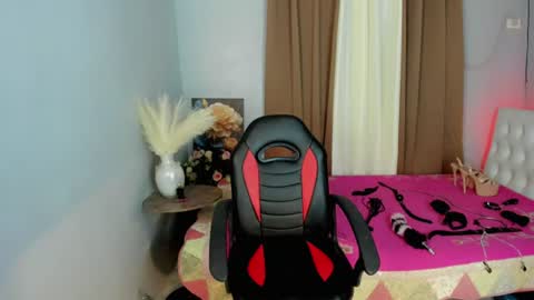 rhea online show from June 25, 2026, 4:45 am
