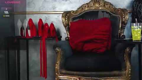 Snapshot of rheadespot chatting on November 15, 2025, 2:13 pm Rhea online show from November 15, 2025, 2:13 pm