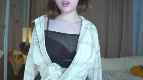 Snapshot of rhebageigel chatting on May 9, 2026, 6:13 pm Nanami online show from May 9, 2026, 6:13 pm