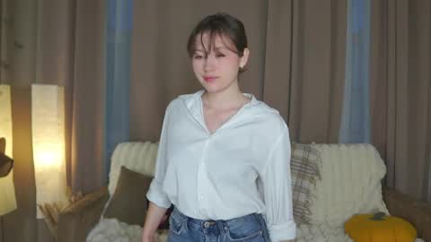 Snapshot of rhebageigel chatting on May 22, 2026, 6:35 pm Nanami online show from May 22, 2026, 6:35 pm