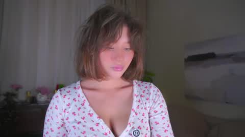 Snapshot of rhebageigel chatting on June 22, 2026, 8:28 pm Nanami online show from June 22, 2026, 8:28 pm