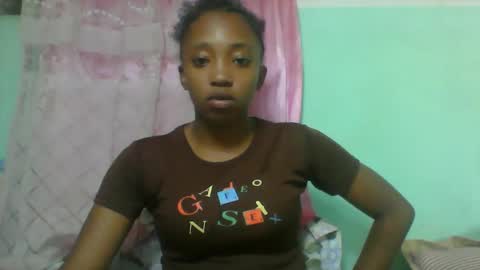 rhesa404090 online show from February 22, 2026, 5:22 pm