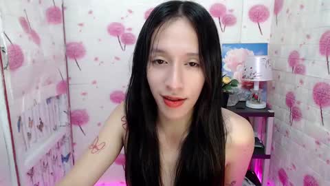 Snapshot of rhian20 chatting on January 14, 2025, 1:47 am HI GUYS IM RHIAN PLEASE GIVE ME THUMBS UP online show from January 14, 2025, 1:47 am