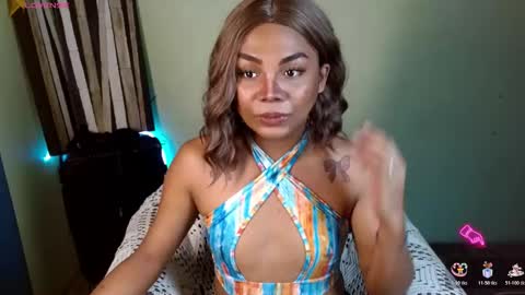 Snapshot of rhianasollway69 chatting on November 17, 2025, 2:01 pm rhianasollway69 online show from November 17, 2025, 2:01 pm