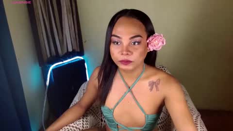 Snapshot of rhianasollway69 chatting on December 17, 2025, 6:19 am rhianasollway69 online show from December 17, 2025, 6:19 am