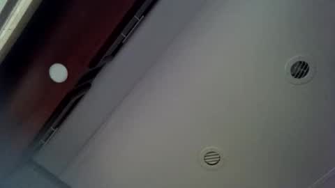 Snapshot of ri_tugger33 chatting on June 10, 2026, 7:13 pm ri_tugger33 online show from June 10, 2026, 7:13 pm