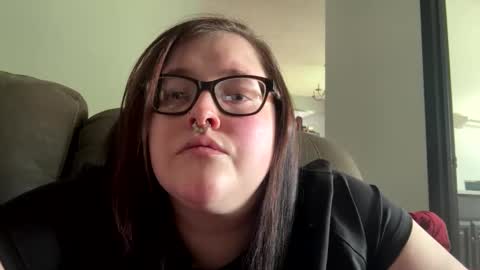 Snapshot of riah_babbie chatting on May 21, 2026, 1:29 pm riah_babbie online show from May 21, 2026, 1:29 pm
