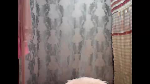 rianfox1234 online show from November 16, 2025, 9:20 pm