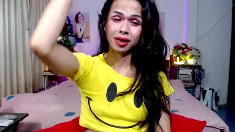 Snapshot of ribbinbovkoy chatting on March 7, 2025, 9:38 pm ribbinbovkoy online show from March 7, 2025, 9:38 pm