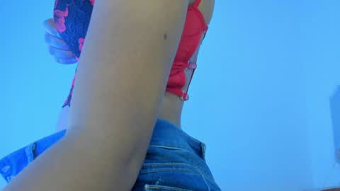 Snapshot of riby_ chatting on June 7, 2026, 7:17 pm riby online show from June 7, 2026, 7:17 pm
