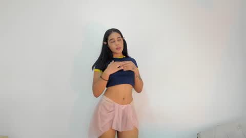 Snapshot of riby_ chatting on June 12, 2026, 7:02 pm riby online show from June 12, 2026, 7:02 pm