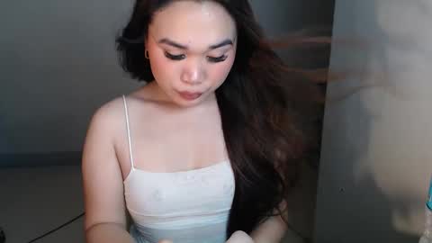 Snapshot of ricaluvzz chatting on November 6, 2025, 4:46 am RICA online show from November 6, 2025, 4:46 am