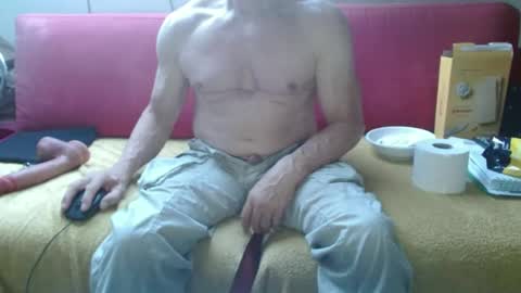Snapshot of ricard0007 chatting on July 1, 2026, 7:57 pm Ricardo online show from July 1, 2026, 7:57 pm