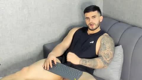 Snapshot of ricardogonzalez666 chatting on January 4, 2025, 2:46 am ricardogonzalez666 online show from January 4, 2025, 2:46 am