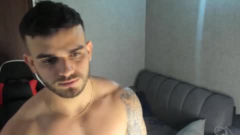 Snapshot of ricardogonzalez666 chatting on January 26, 2025, 2:24 am ricardogonzalez666 online show from January 26, 2025, 2:24 am