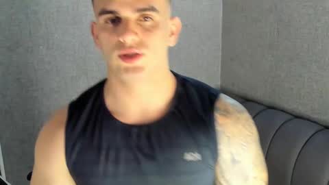 Snapshot of ricardogonzalez666 chatting on January 28, 2025, 7:43 am ricardogonzalez666 online show from January 28, 2025, 7:43 am