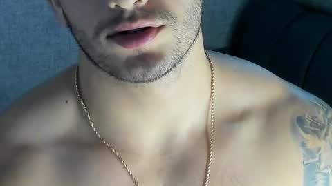 Snapshot of ricardogonzalez666 chatting on February 8, 2025, 2:36 am ricardogonzalez666 online show from February 8, 2025, 2:36 am