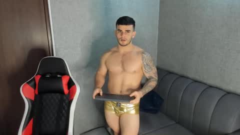 Snapshot of ricardogonzalez666 chatting on February 9, 2025, 9:06 pm ricardogonzalez666 online show from February 9, 2025, 9:06 pm